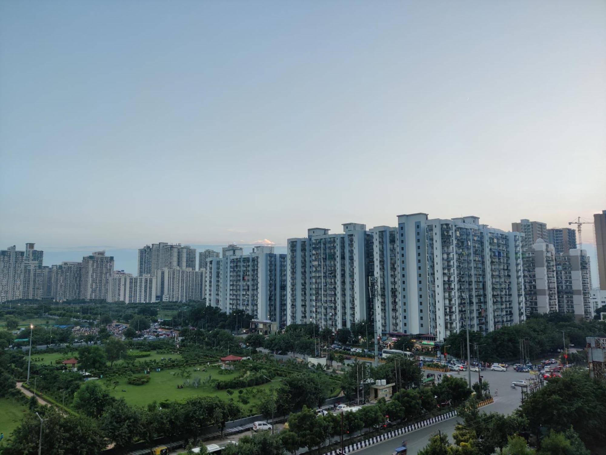 The Forest Stays-Luxury Studio Apartment In Noida Exterior foto